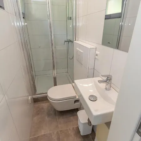Сasa de vacaciones Bungalow Fur Bis Zu 4 Personen Im Campingpark Eifel